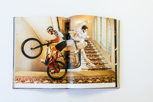 SPORT IN THE AIR - ART BOOK